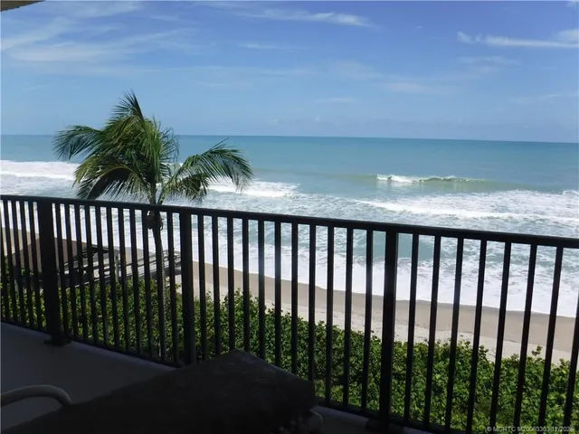 $579,900 | 7380 South Ocean Drive, Unit 517, Jensen Beach, FL 34957