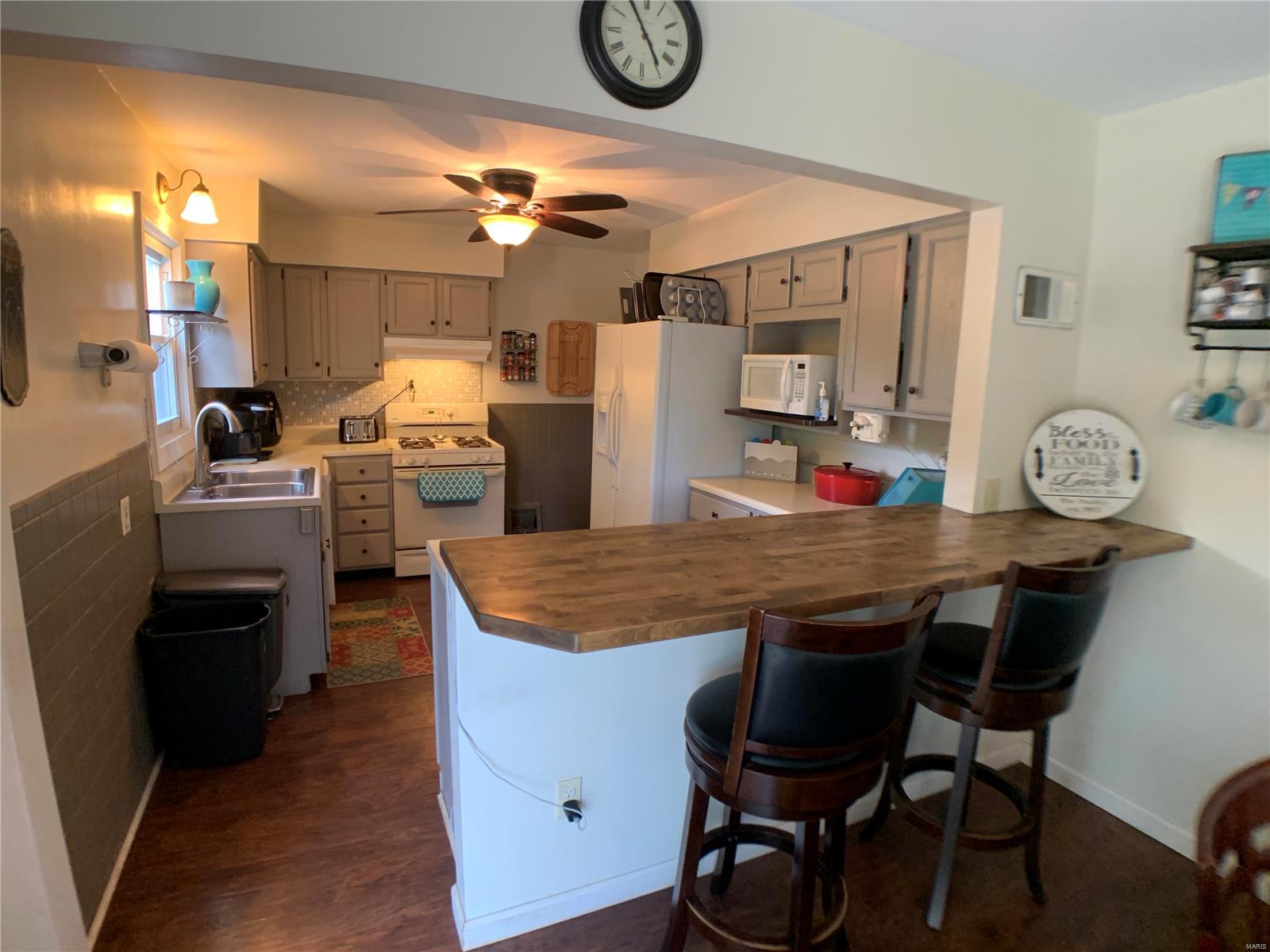 1837 Redman Road Spanish Lake, MO 63138 - Photo 4 of 28 Gallery Image 4