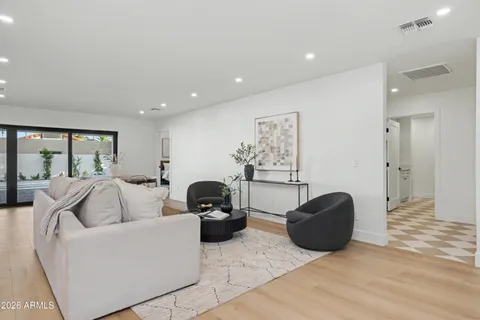 $1,350,000 | 4915 East Marilyn Road, Scottsdale, AZ 85254