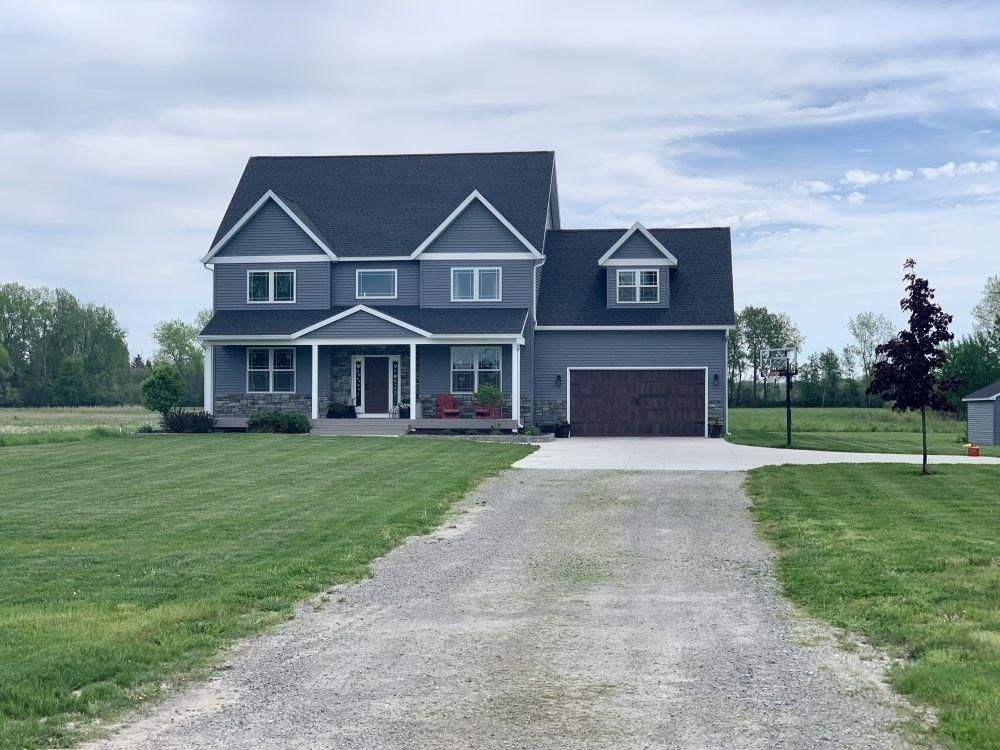 835 South Mackinaw Road Kawkawlin, MI 48631 - Photo 3 of 43