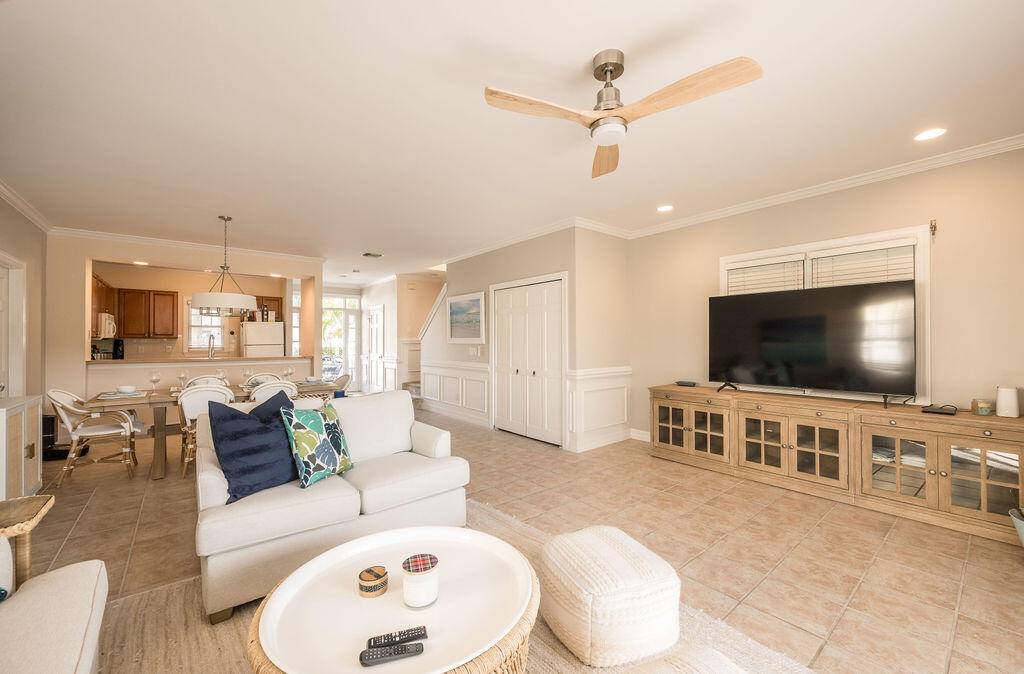 6 Spoonbill Way Key West, FL 33040 - Photo 14 of 29 10