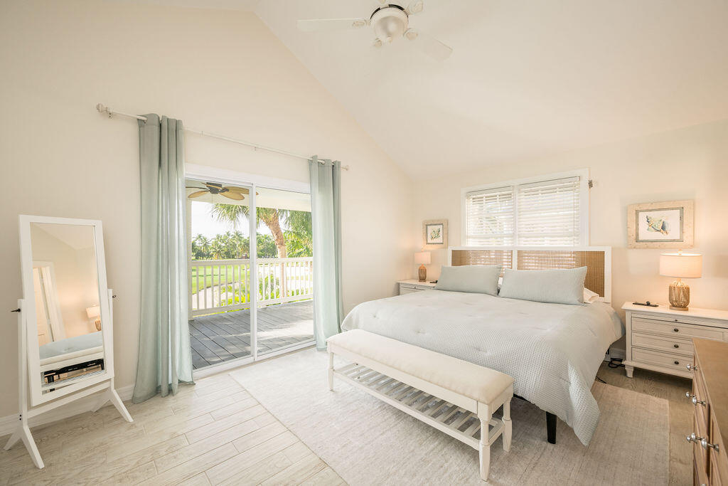 6 Spoonbill Way Key West, FL 33040 - Photo 2 of 29 14