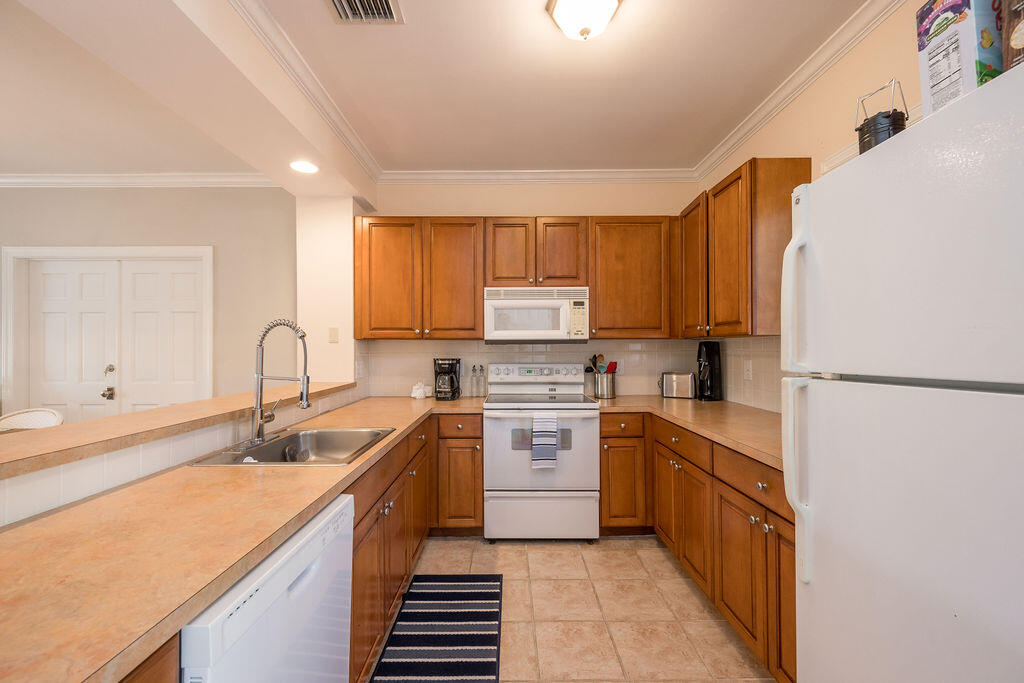 6 Spoonbill Way Key West, FL 33040 - Photo 5 of 29 5