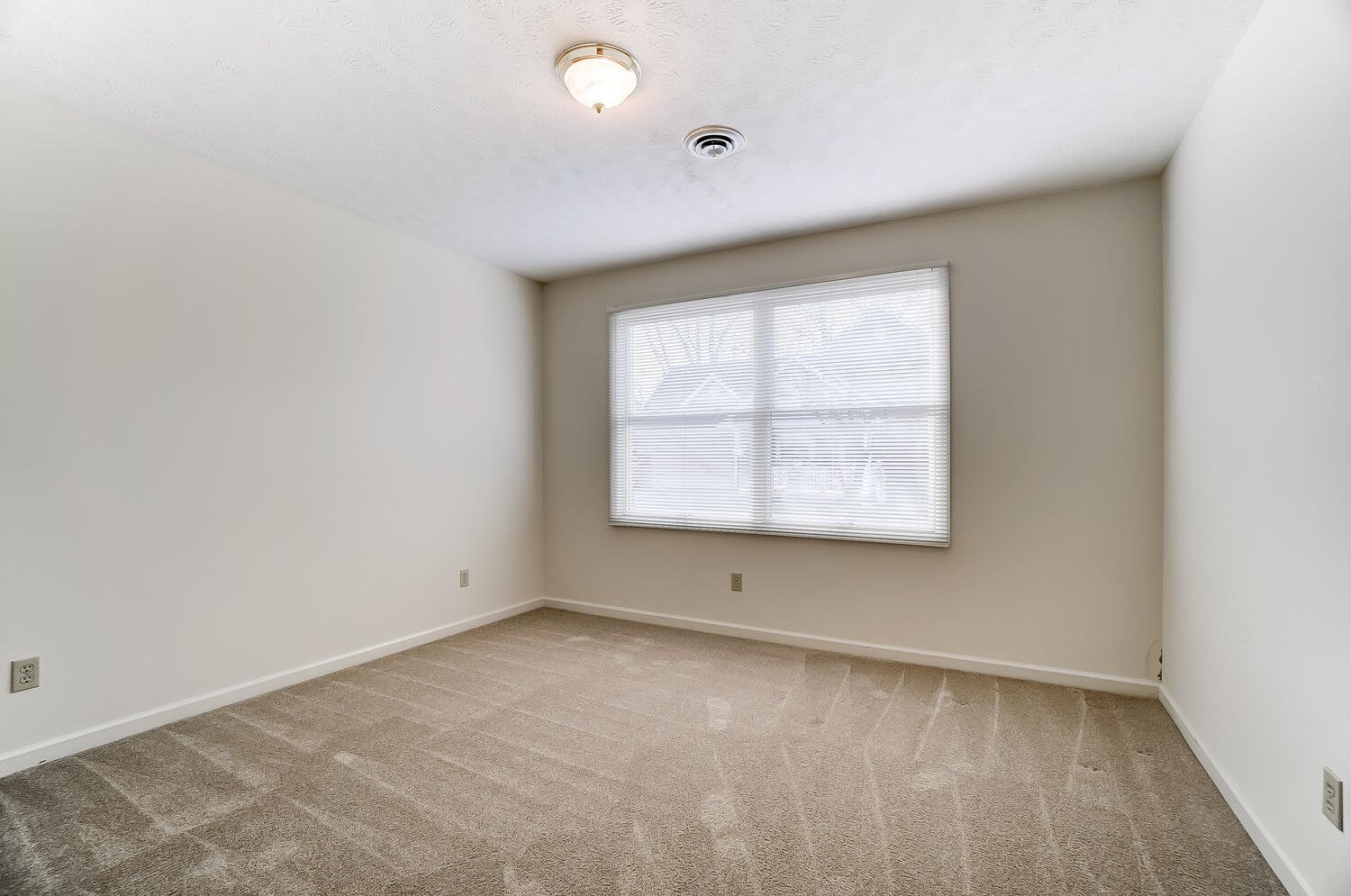 484 Ridgeview Circle East, Unit 1 Springfield, OH 45504 - Photo 25 of 32