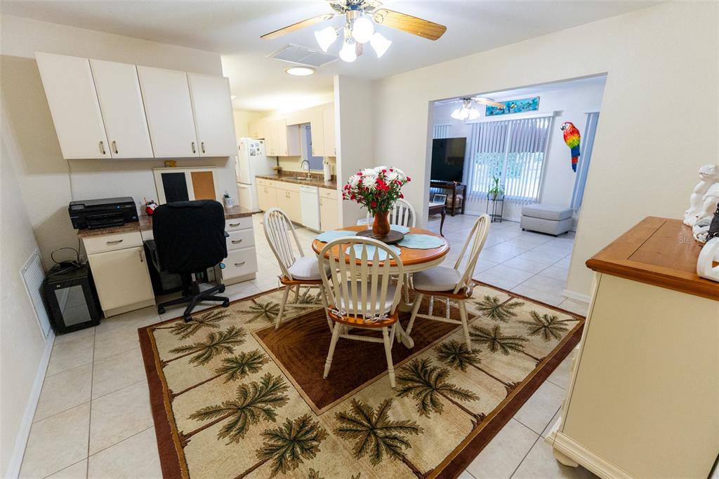 9074 Southeast 135th Loop Summerfield, FL 34491 - Photo 11 of 16 Gallery Image 11