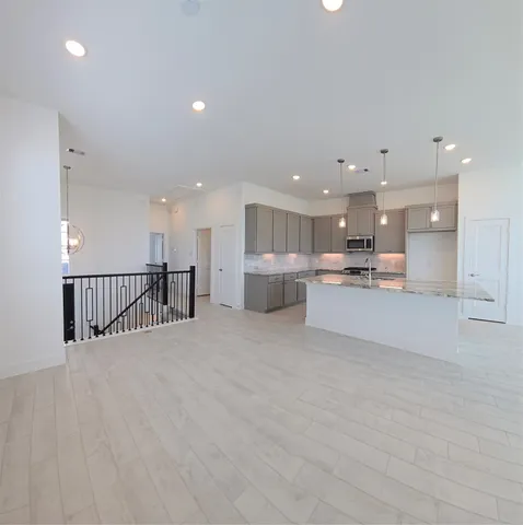 $2,800 | 21123 Medina River Drive, Cypress, TX 77433