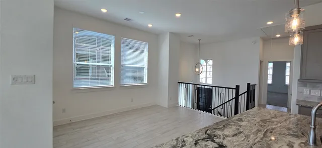 $2,800 | 21123 Medina River Drive, Cypress, TX 77433