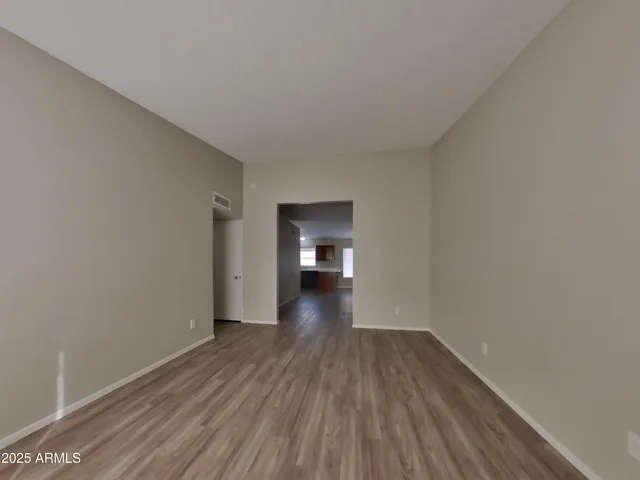 a picture of a room with wall