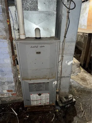 $80,000 | 5 Laser Street, Rochester, NY 14621