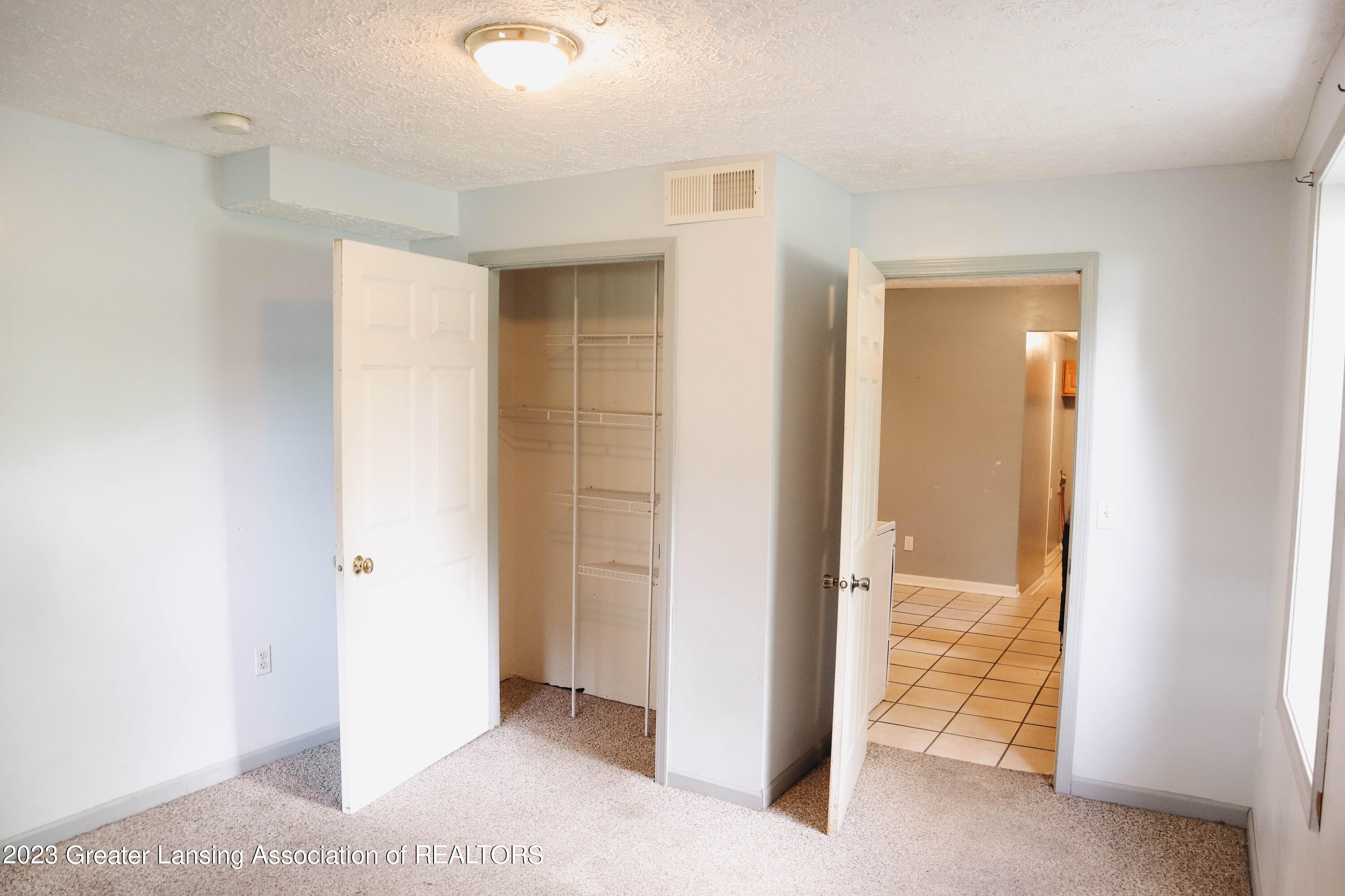 4923 Ballard Road Lansing, MI 48911 - Photo 19 of 28 IMG_2589 (1)