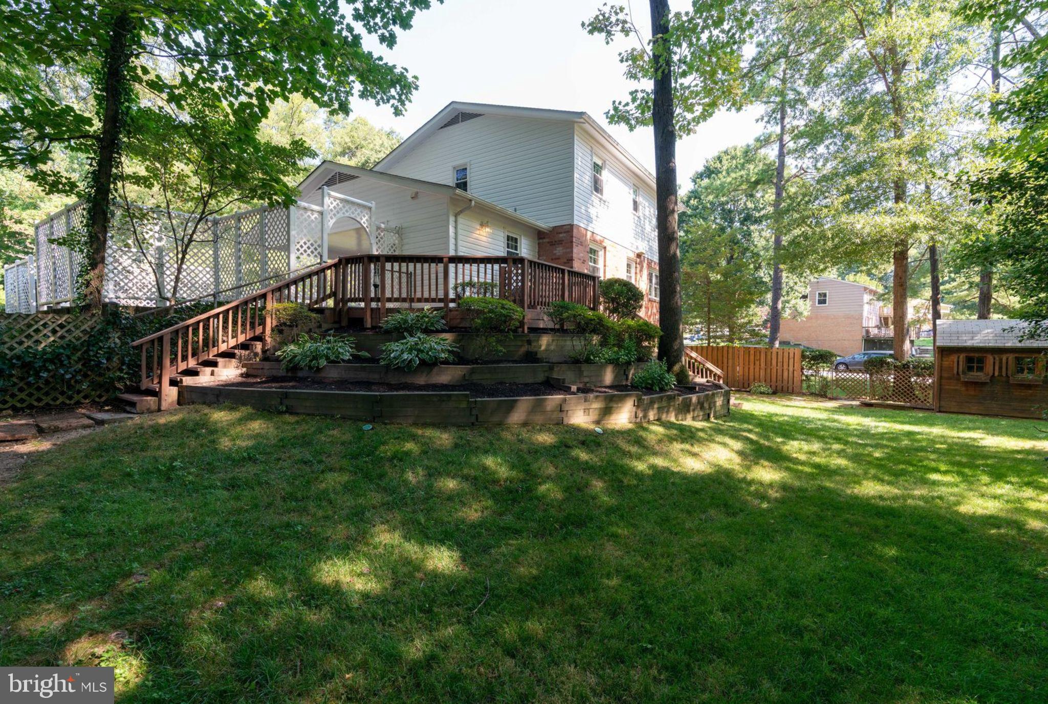 6407 Rivington Road Springfield, VA 22152 - Photo 35 of 41 Plenty of Level Yard