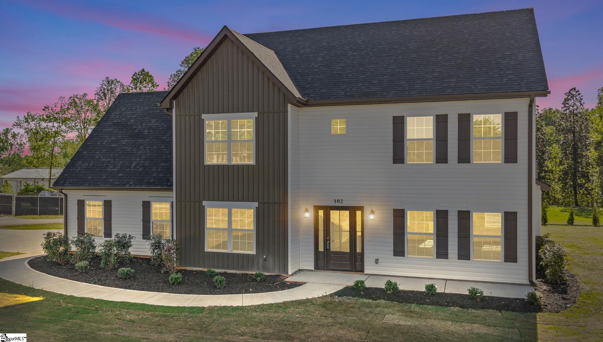 102 Ellison Drive Easley, SC 29642 - Photo 4 of 36