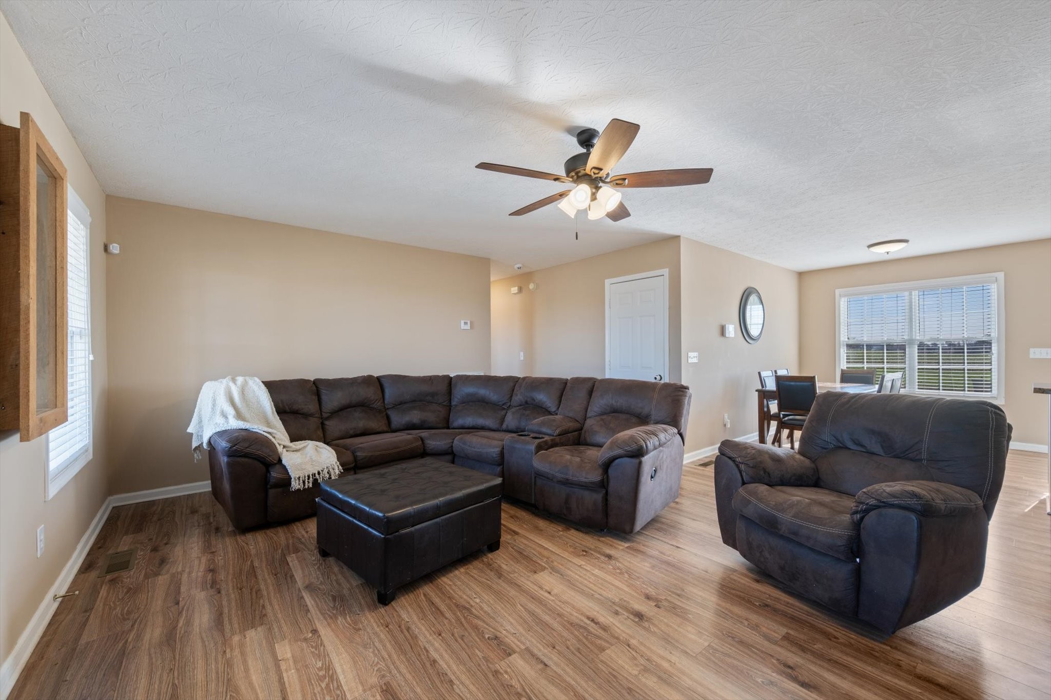 5971 Wayman Dunn Road Springfield, TN 37172 - Photo 5 of 31 a living room with furniture and a wooden floor