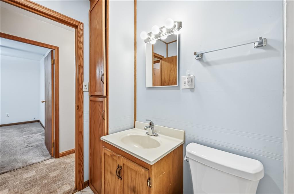 1122 Memorial Boulevard Sharon, PA 16146 - Photo 20 of 31 FULL BATH