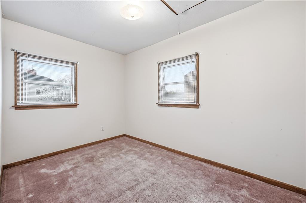 1122 Memorial Boulevard Sharon, PA 16146 - Photo 22 of 31 BEDROOM 2