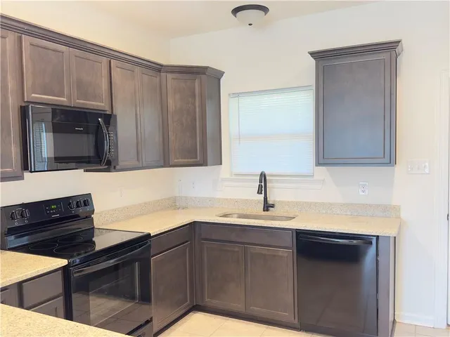 $1,800 | 44067 Parker Boulevard, Hammond, LA 70403