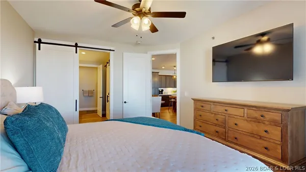 $750,000 | 1035 Topsider Lane, Unit 416, Osage Beach, MO 65065