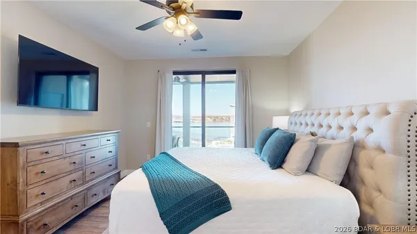 $750,000 | 1035 Topsider Lane, Unit 416, Osage Beach, MO 65065