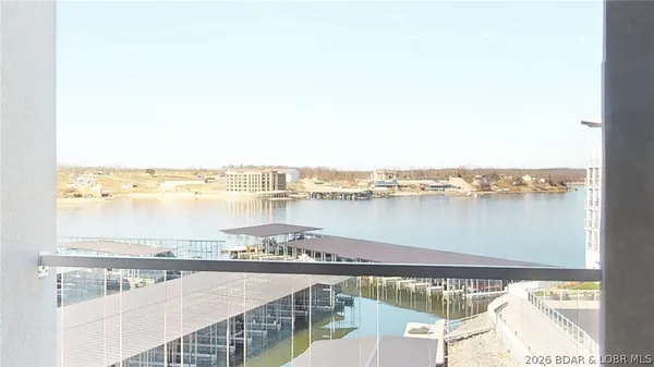 $750,000 | 1035 Topsider Lane, Unit 416, Osage Beach, MO 65065