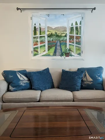 $349,000 | 401 Frost Road, Waterbury, CT 06705