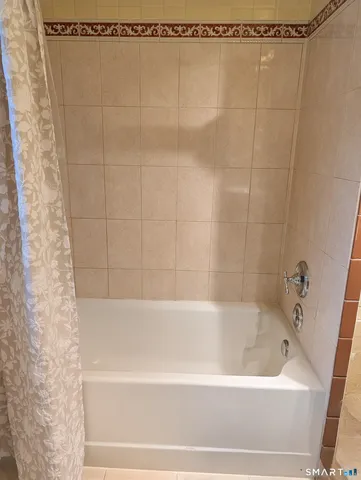 $349,000 | 401 Frost Road, Waterbury, CT 06705