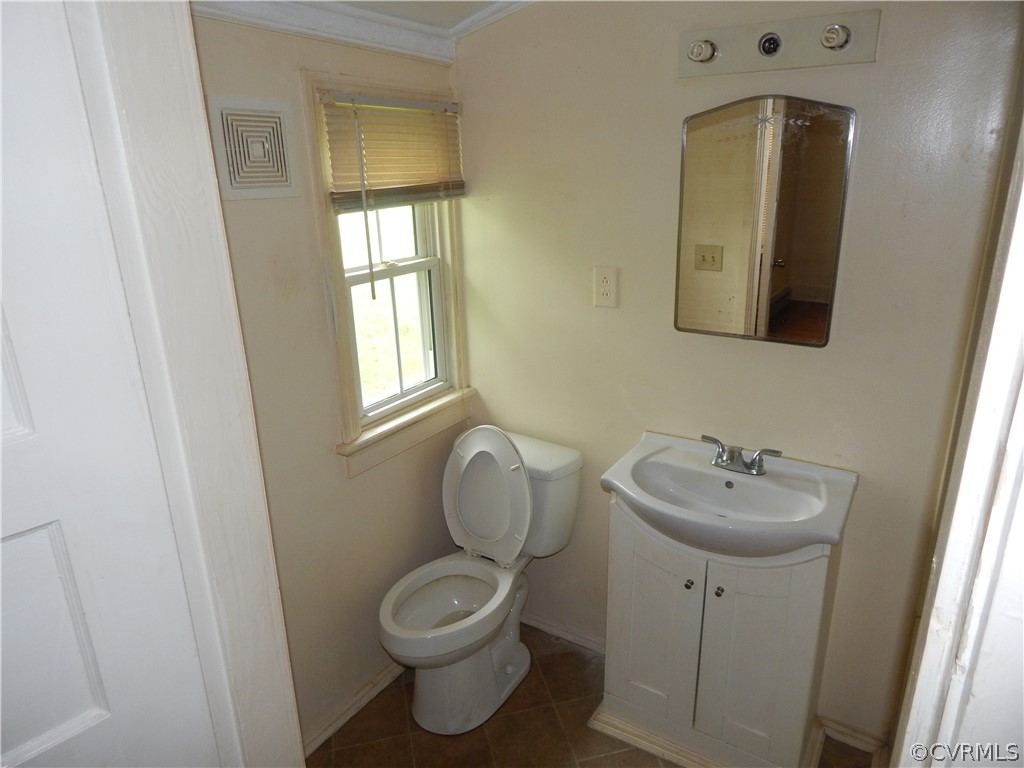 4200 Three Bridge Road Powhatan, VA 23139 - Photo 12 of 14 Full Bath, with Tub/Shower combo