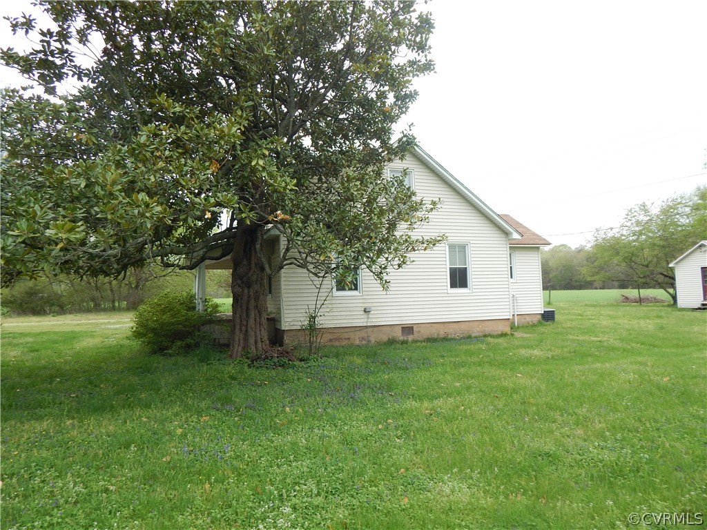 4200 Three Bridge Road Powhatan, VA 23139 - Photo 3 of 14 Gallery Image 3