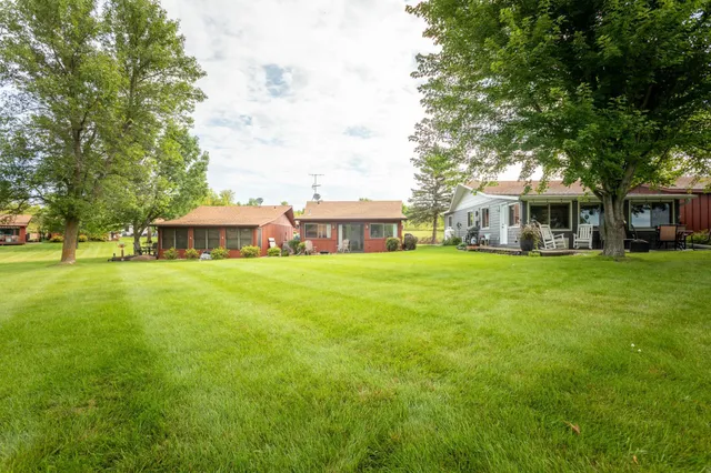 $299,900 | 3863 Wahtomin Trail Northwest, Alexandria, MN 56308