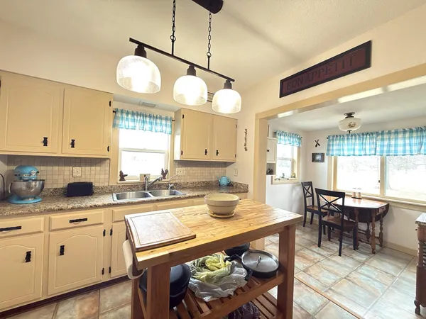 $102,500 | 208 West Margaret Avenue, Barry, MN 56210