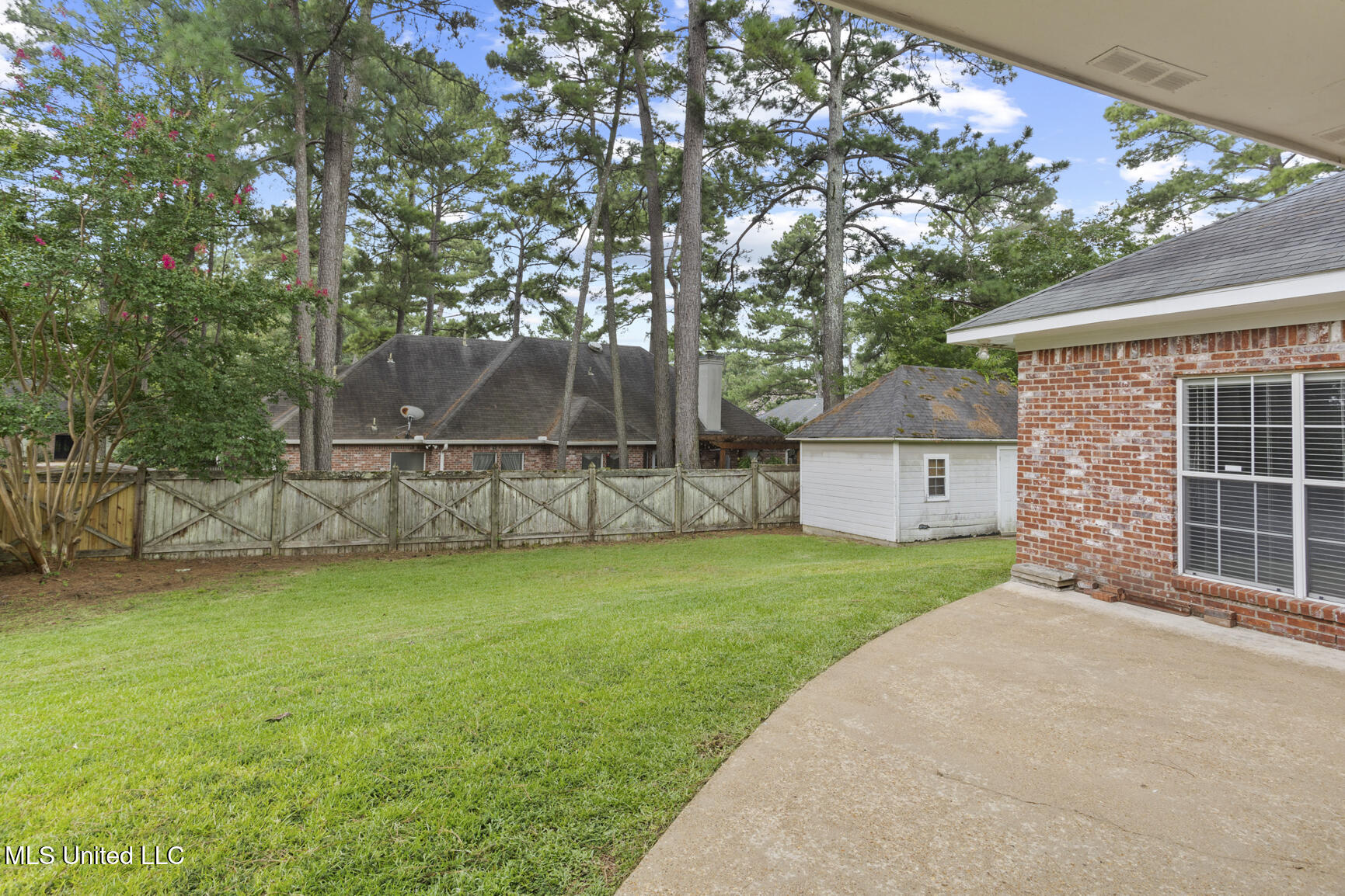 403 Ashtead Court Ridgeland, MS 39157 - Photo 26 of 26 403 Ashstead Ct-27