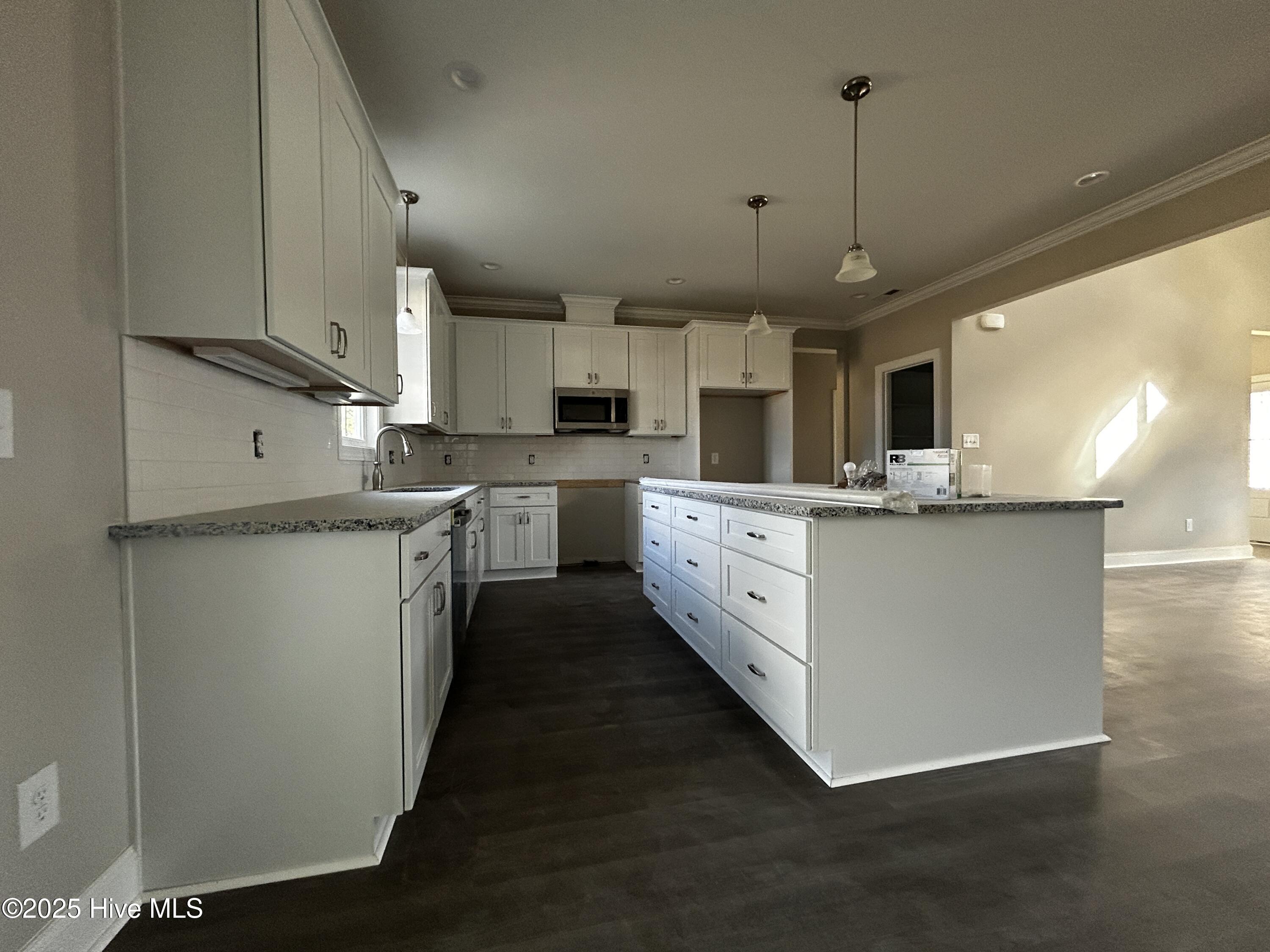 7216 South Nc 581 Bailey, NC 27807 - Photo 8 of 26 IMG_2526