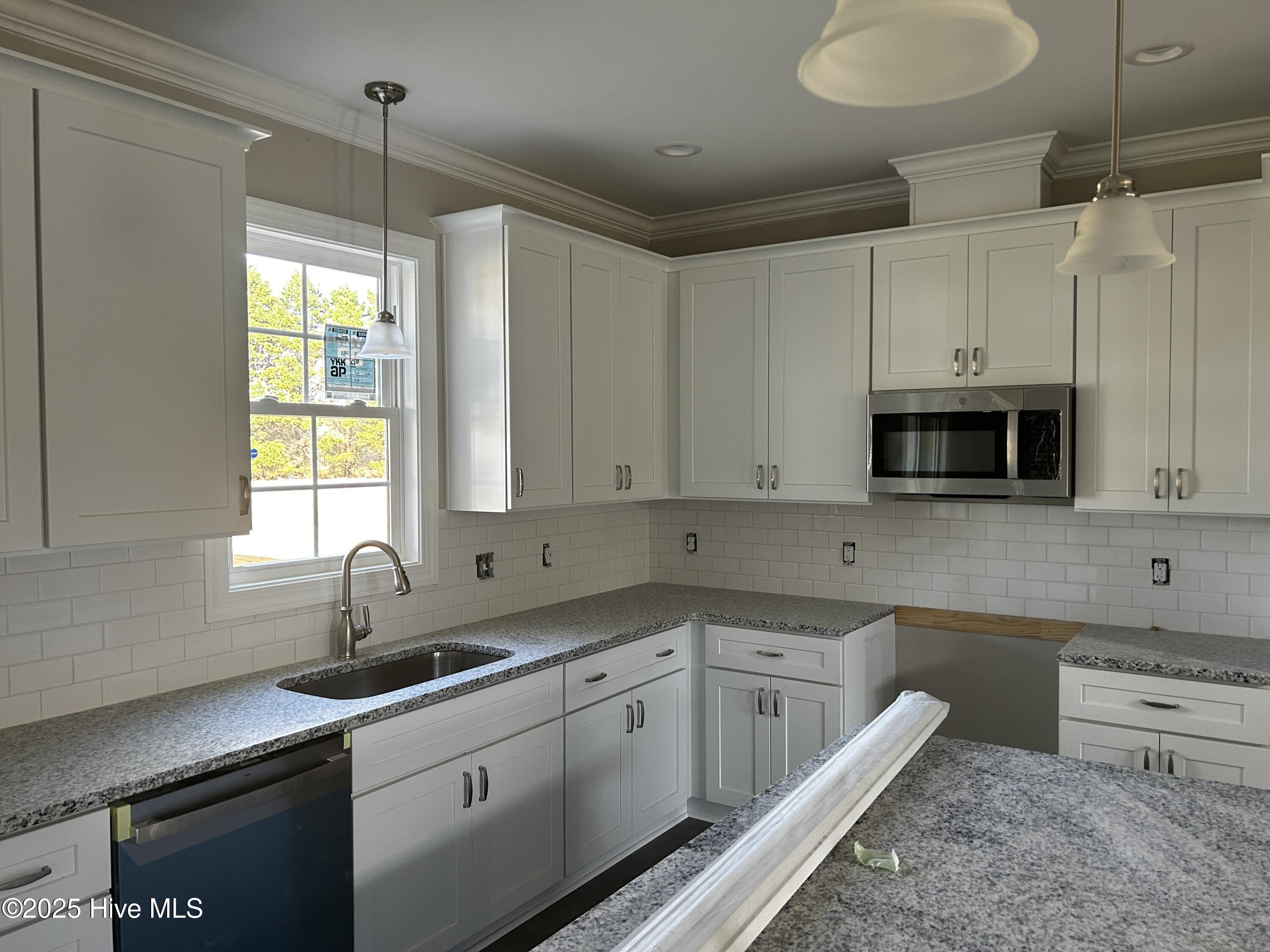 7216 South Nc 581 Bailey, NC 27807 - Photo 10 of 26 IMG_2528