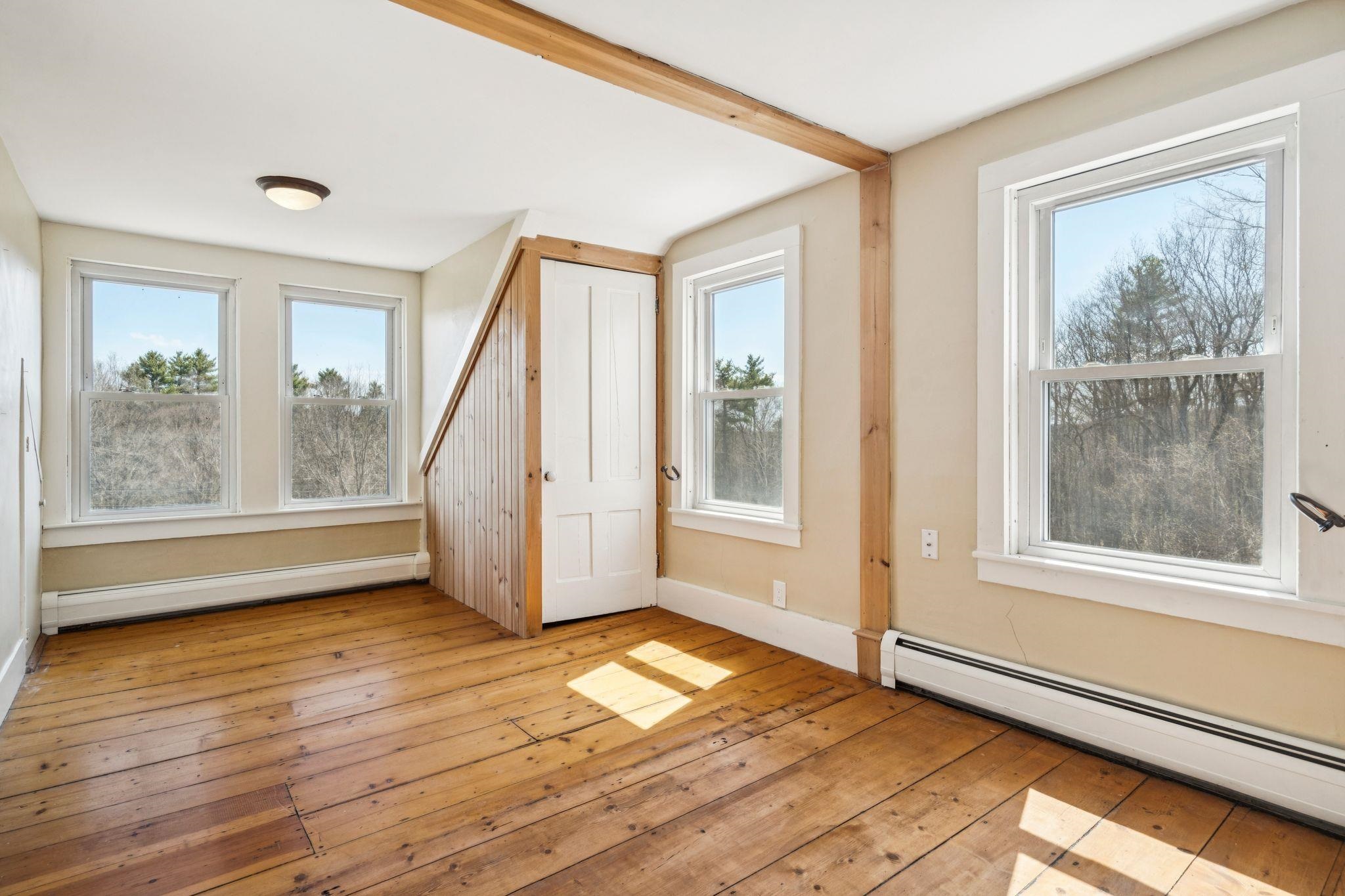 9 Rhododendron Road Fitzwilliam, NH 03447 - Photo 20 of 37