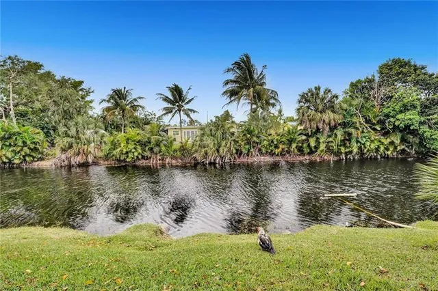 $95,000 | 7360 Northwest 1st Street, Unit 206, Margate, FL 33063