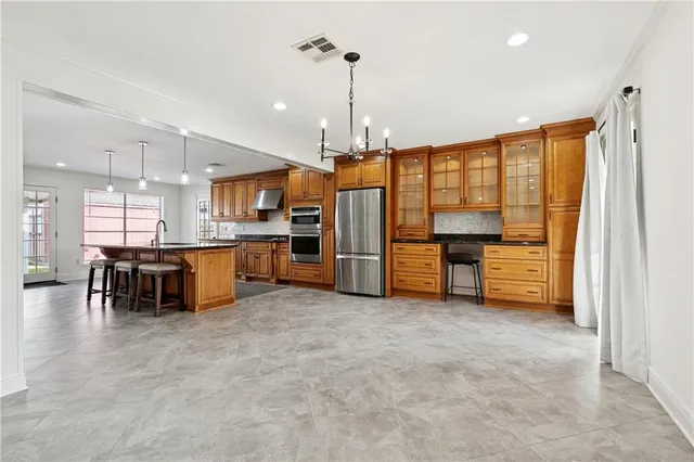 $425,000 | 3920 Lake Trail Drive, Kenner, LA 70065