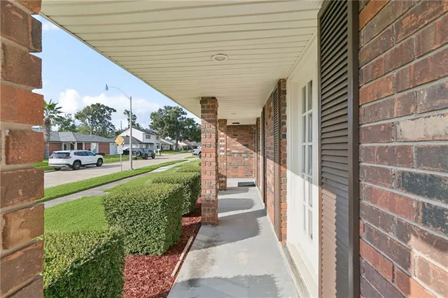 $410,000 | 3920 Lake Trail Drive, Kenner, LA 70065