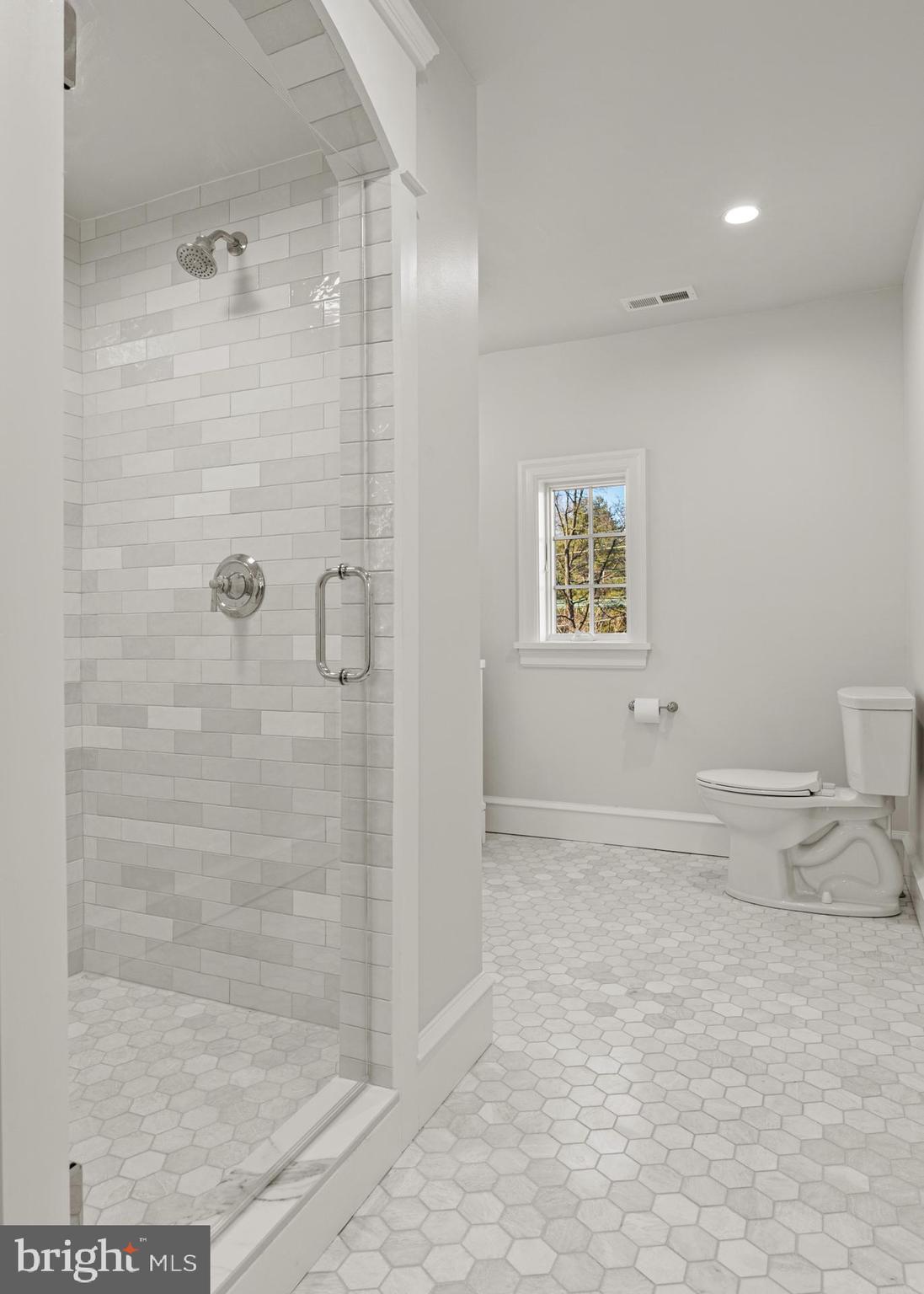 3 Hedgerow Lane Wayne, PA 19087 - Photo 27 of 47 Primary Bath