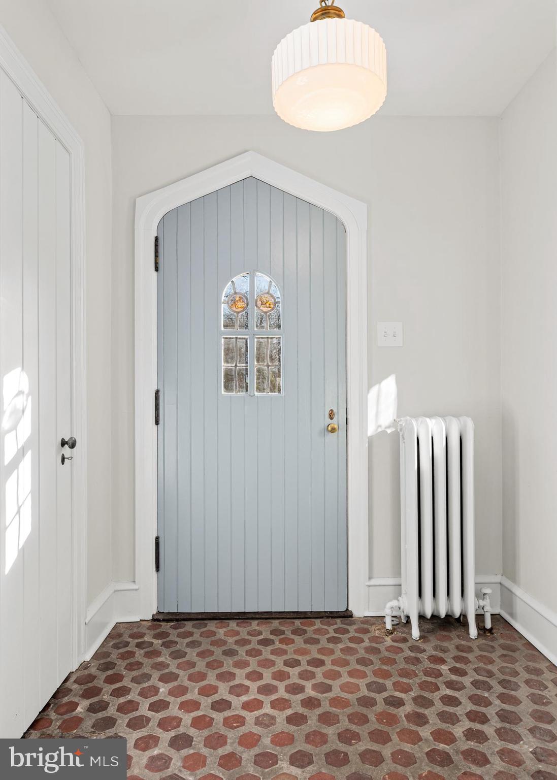 3 Hedgerow Lane Wayne, PA 19087 - Photo 4 of 47 Foyer