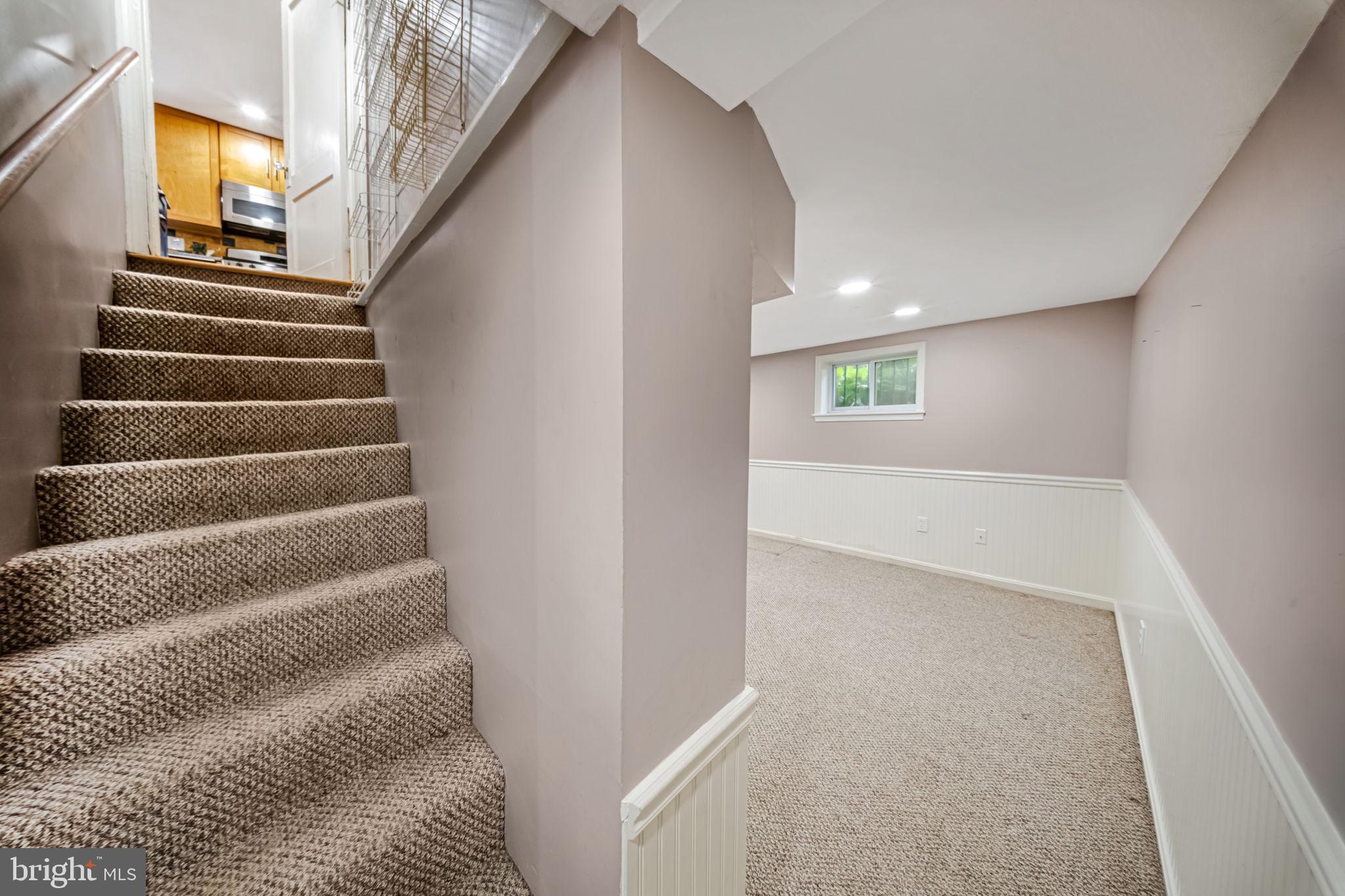 9920 Capitol View Avenue Silver Spring, MD 20910 - Photo 36 of 45