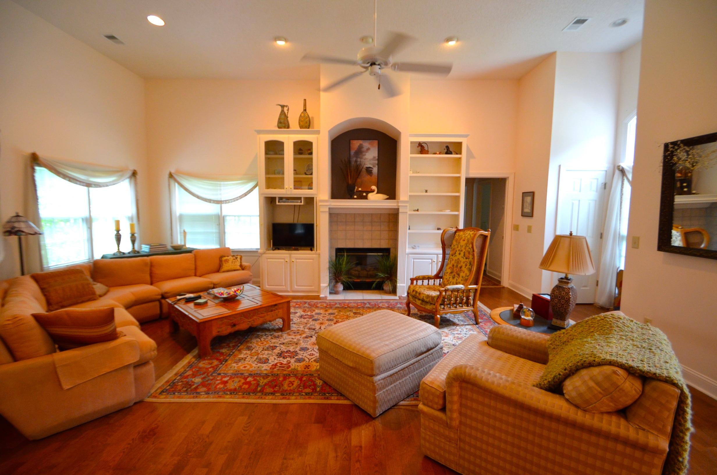 2007 Shoreside Court Pinopolis, SC 29469 - Photo 5 of 40 DSC_0666
