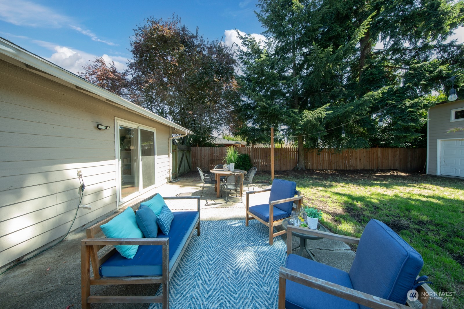 3715 Northeast 22nd Place Renton, WA 98056 - Photo 23 of 32 Gallery Image 23