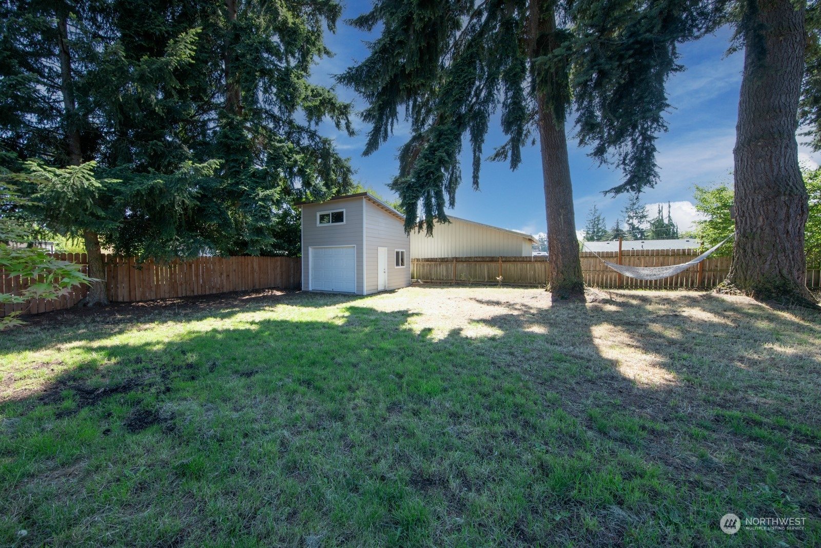 3715 Northeast 22nd Place Renton, WA 98056 - Photo 25 of 32 Gallery Image 25