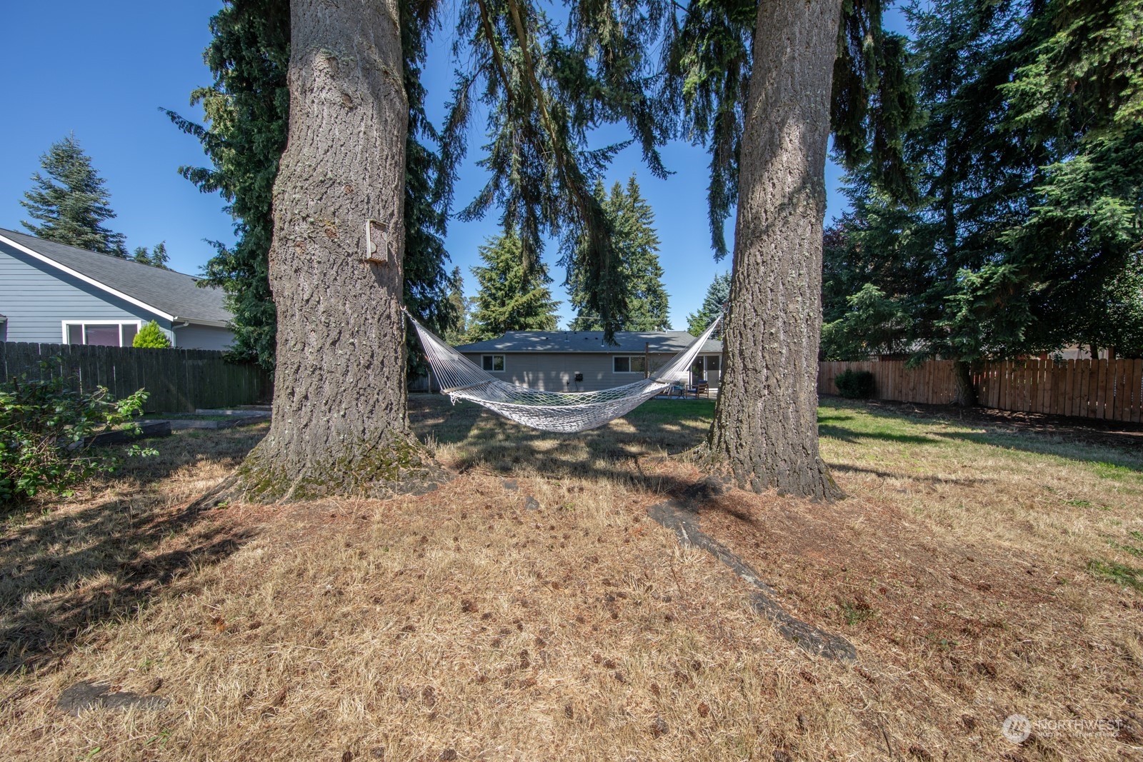 3715 Northeast 22nd Place Renton, WA 98056 - Photo 30 of 32 Gallery Image 30