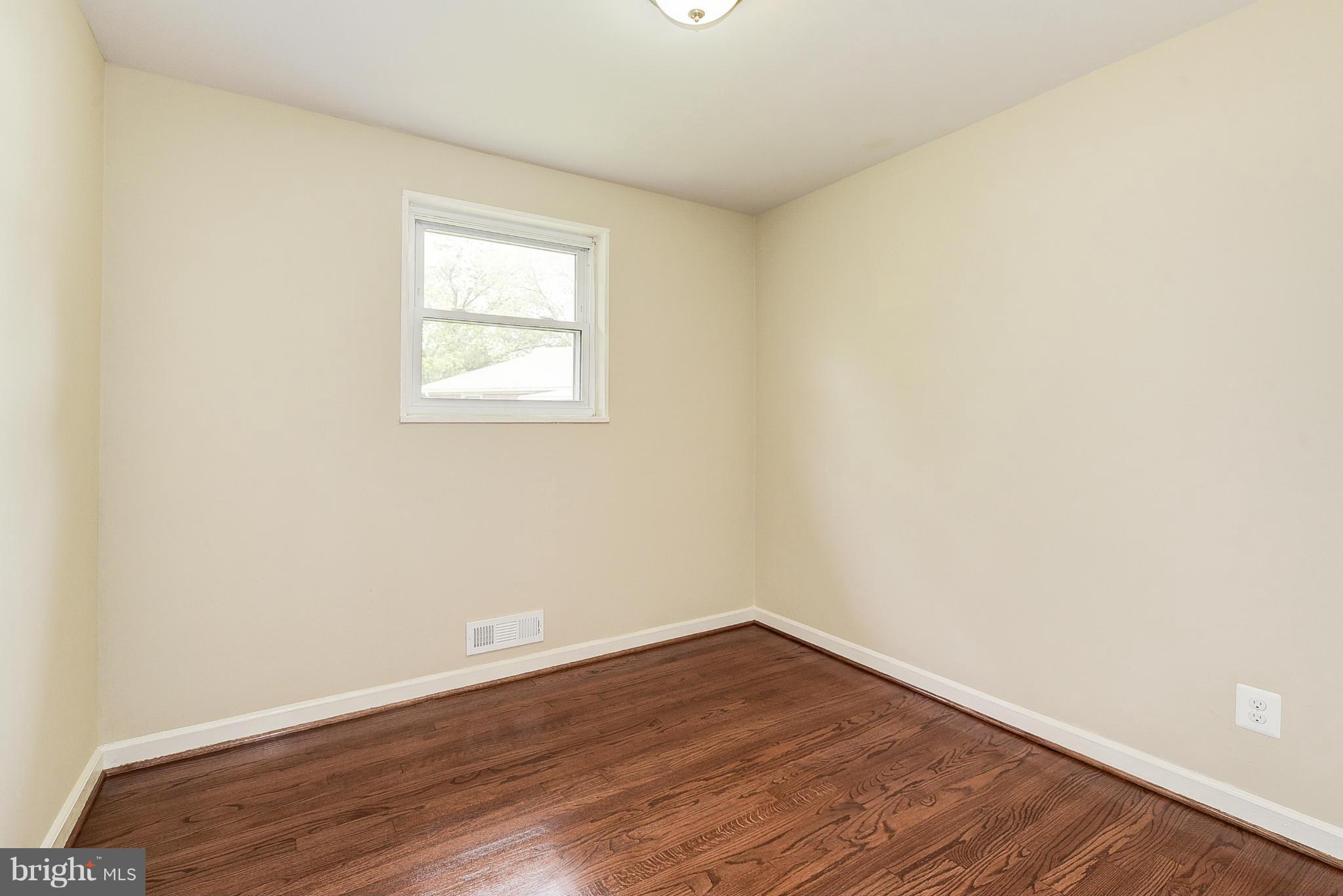 3517 Hargo Street Silver Spring, MD 20906 - Photo 15 of 26 Bedroom