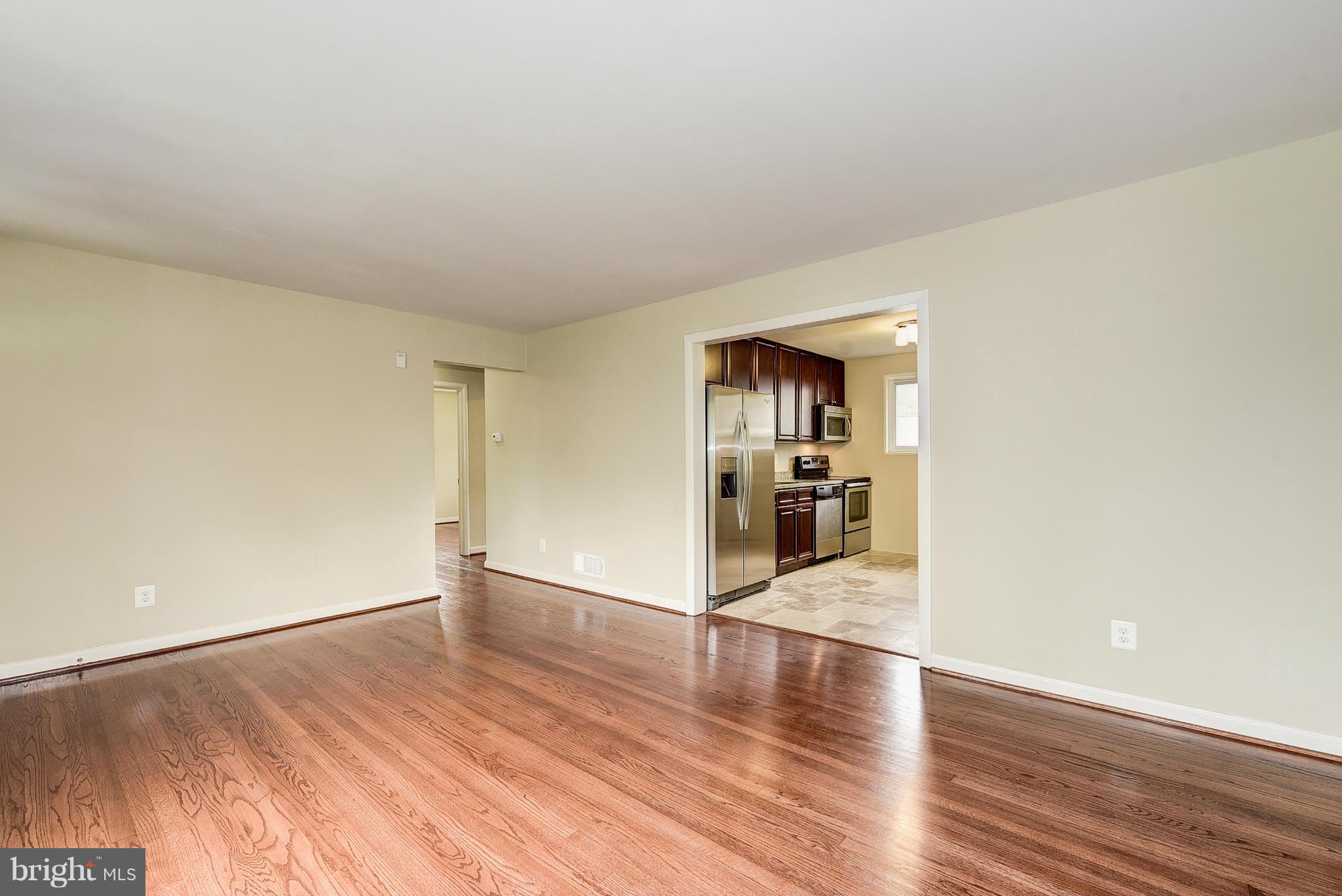 3517 Hargo Street Silver Spring, MD 20906 - Photo 5 of 26 Interior (General)