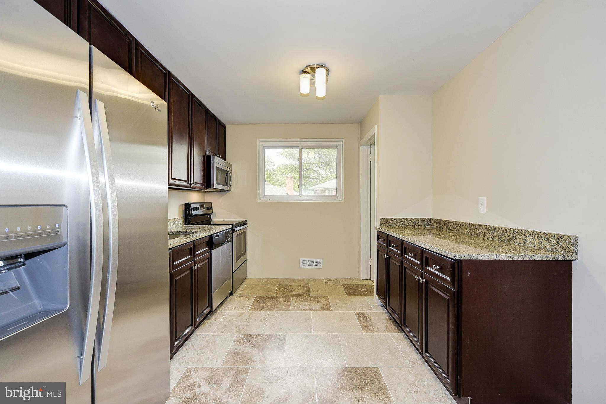 3517 Hargo Street Silver Spring, MD 20906 - Photo 6 of 26 Kitchen