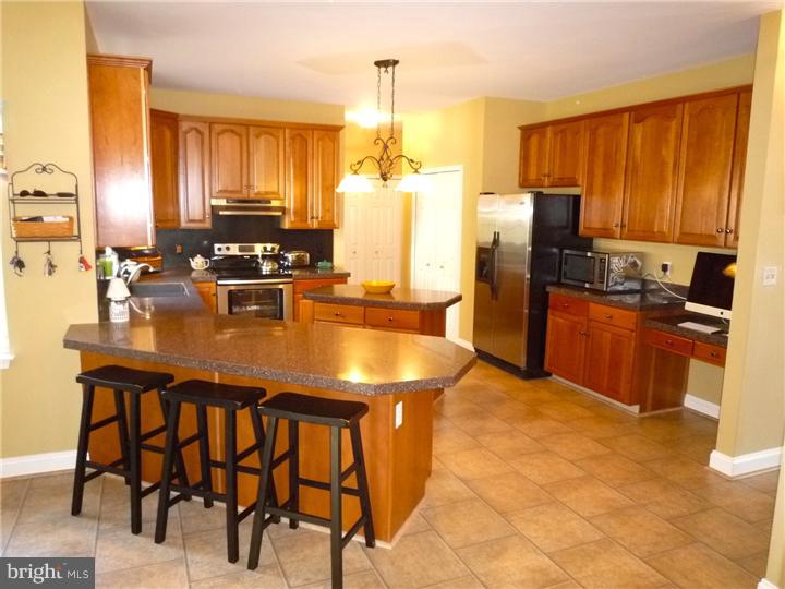 19 Montague Road Newark, DE 19713 - Photo 13 of 25 Kitchen