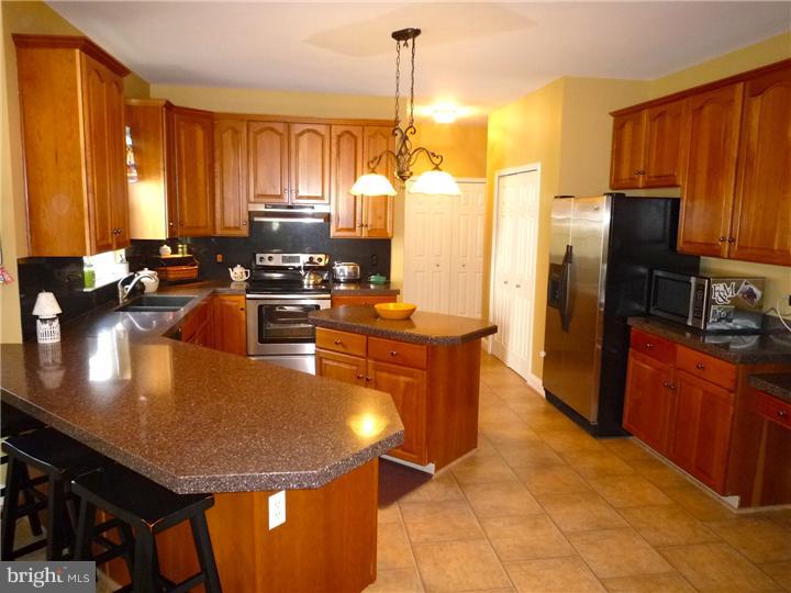 19 Montague Road Newark, DE 19713 - Photo 14 of 25 Kitchen