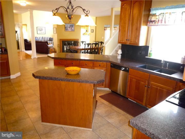 19 Montague Road Newark, DE 19713 - Photo 16 of 25 Kitchen