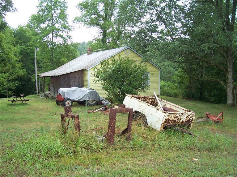 7568 The Day Ridge Road Whitley City, KY 42653 - Photo 6 of 18 Additional Photo